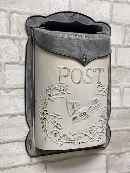 Vintage Farmhouse Decorative Post Box – Rustic Wall Mounted Mailbox Decor for Home, Porch & Garden, Hanging Floral Display Holder, Country Style Metal Wall Accent (White Bird Design)