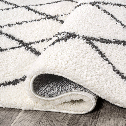 JONATHAN Y Cami Diamond Shag White/Gray Indoor Area Rug, 3x5, Moroccan, Bohemian, Contemporary, Easy-Cleaning for Living Room, Bedroom, Kitchen, Pet Friendly, Non-Shedding (MOH410A-3)