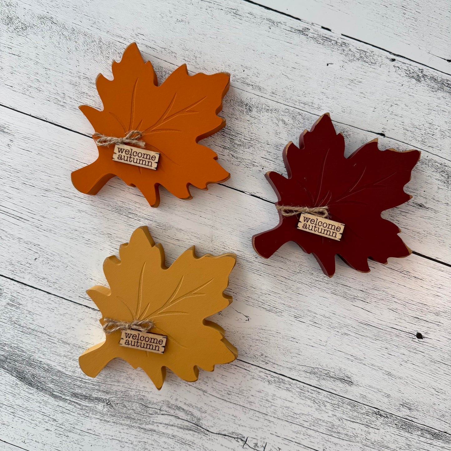 Fall Leaf Shelf Sitter, Chunky Wooden Autumn Decor for Tiered Tray Displays, Rustic Harvest Tabletop Accent Thanksgiving Mantel Decoration (Yellow)