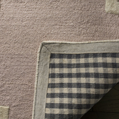 SAFAVIEH Cambridge Collection 6' x 9' Light Pink / Ivory CAM140M Handmade Moroccan Trellis Premium Wool Area Rug