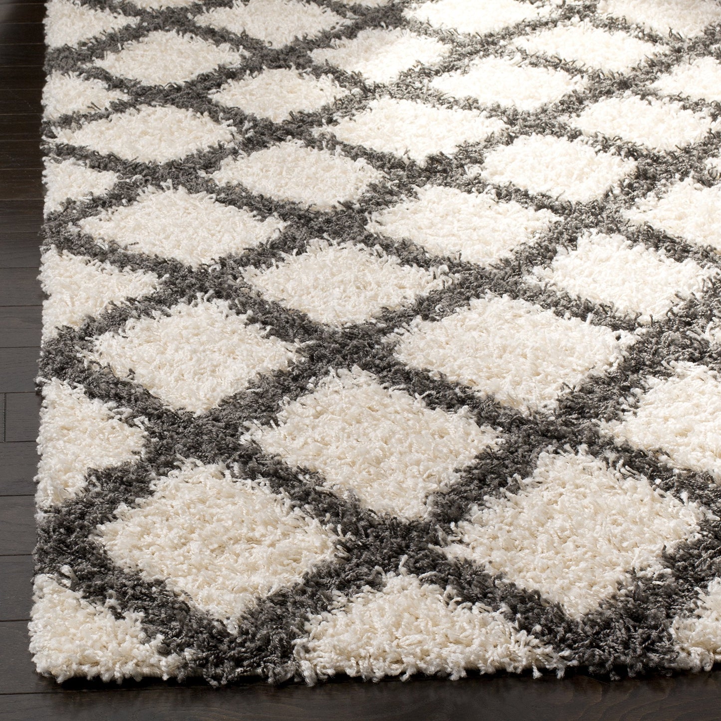 SAFAVIEH Dallas Shag Collection Area Rug - 8'6" x 12', Ivory & Dark Grey, Trellis Design, Non-Shedding & Easy Care, 1.5-inch Thick Ideal for High Traffic Areas in Living Room, Bedroom (SGDS258H)