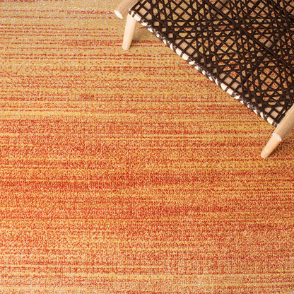 SAFAVIEH Area Rug 8x10 - Adirondack Collection - Large - Orange & Red, Modern Ombre Design, Non-Shedding & Easy Cleaning, Ideal for Living Room, Bedroom, Office, Dining Space (ADR142P)