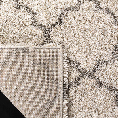 SAFAVIEH Hudson Shag Collection Area Rug - 6' x 9', Ivory & Grey, Moroccan Trellis Design, Non-Shedding & Easy Care, 2-inch Thick Ideal for High Traffic Areas in Living Room, Bedroom (SGH282A)