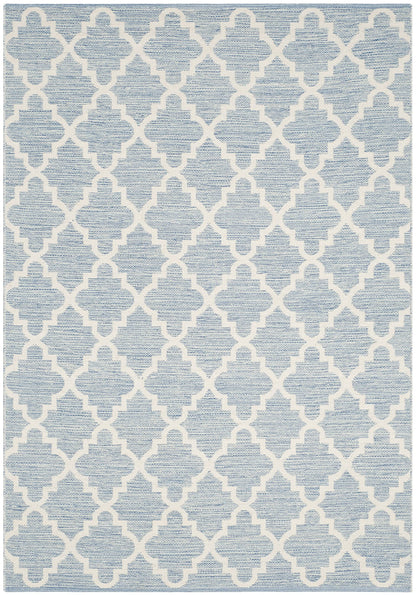 SAFAVIEH Montauk Collection Area Rug - 5' x 8', Light Blue & Ivory, Handmade Trellis Cotton, Ideal for High Traffic Areas in Living Room, Bedroom (MTK810B)