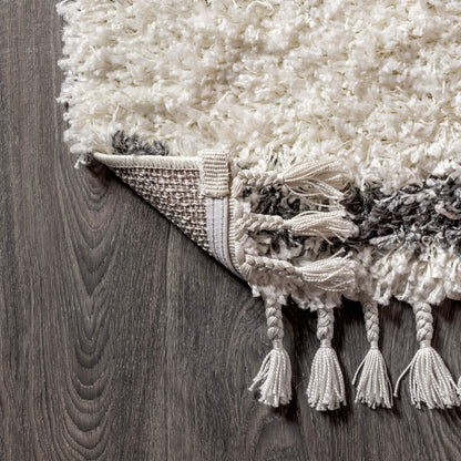JONATHAN Y Mercer Shag Plush Tassel Cream/Gray Indoor Area Rug, 5x8, Moroccan Geometric Trellis, Bohemian, Easy-Cleaning for Living Room, Bedroom, Kitchen, Pet Friendly, Non-Shedding (MCR103B-5)