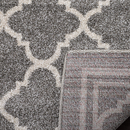 SAFAVIEH Amherst Collection Area Rug - 8' Square, Dark Grey & Beige, Moroccan Trellis Design, Non-Shedding & Easy Care, Ideal for High Traffic Areas in Living Room, Bedroom (AMT422R)