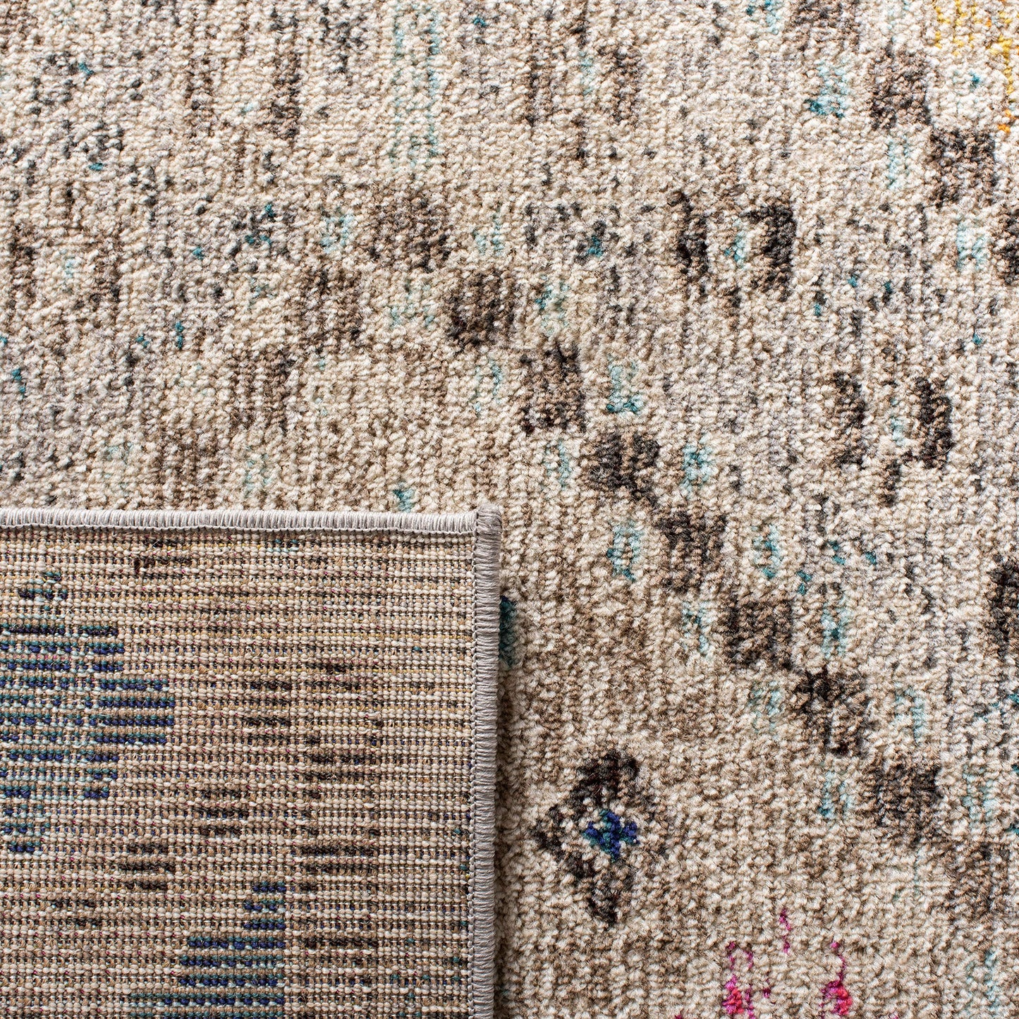 SAFAVIEH Madison Collection Area Rug - 6' x 9', Grey & Yellow, Boho Diamond Distressed Design, Non-Shedding & Easy Care, Ideal for High Traffic Areas in Living Room, Bedroom (MAD418F)
